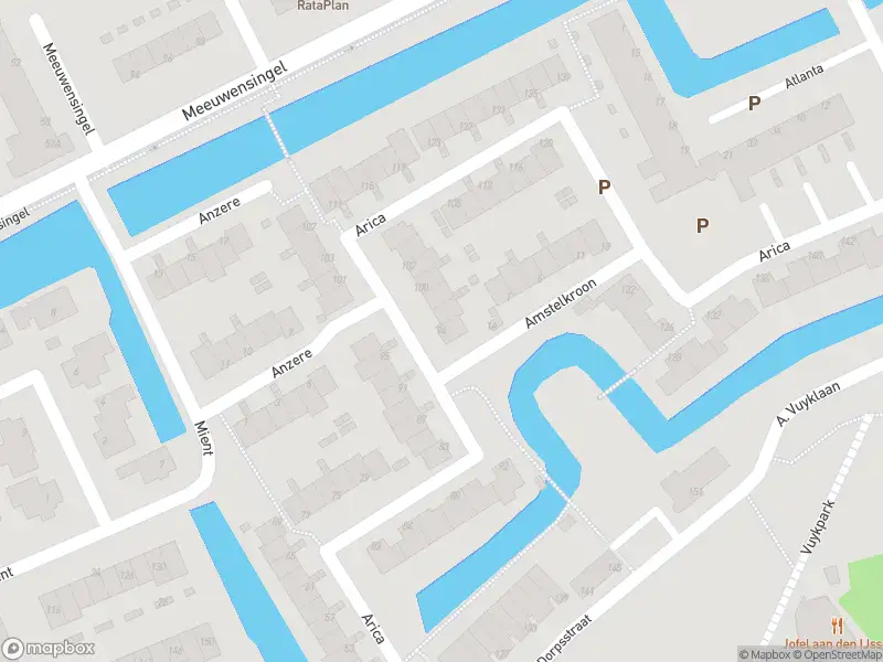 Ambulance met grote spoed naar de Arica in Capelle aan den IJssel