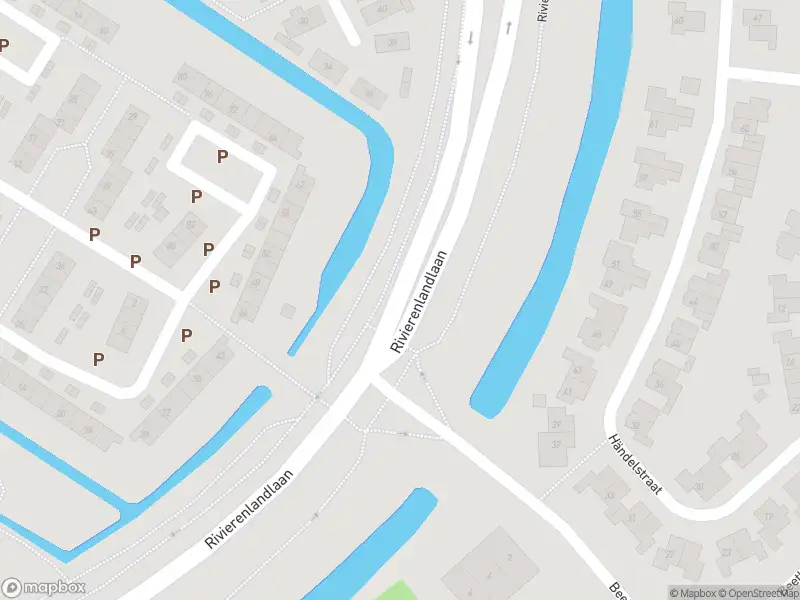 Brandweer met grote spoed naar de Grotebrugse Grintweg in Tiel vanwege gebouwbrand