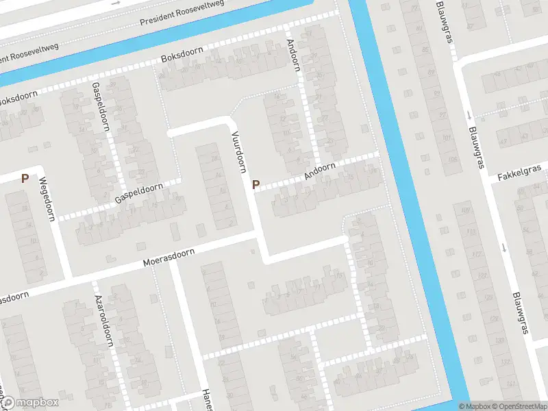 Ambulance met grote spoed naar de Andoorn in Rotterdam