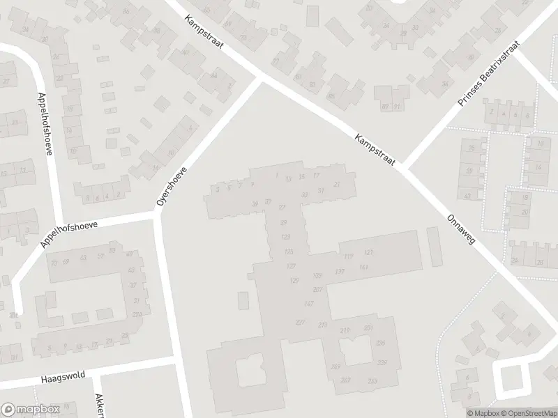 Brandweer met grote spoed naar de Oyershoeve in Steenwijk