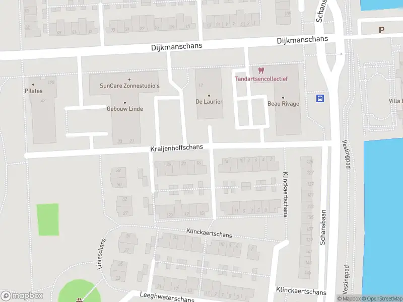 Ambulance met grote spoed naar de Kraijenhoffschans in Zoetermeer