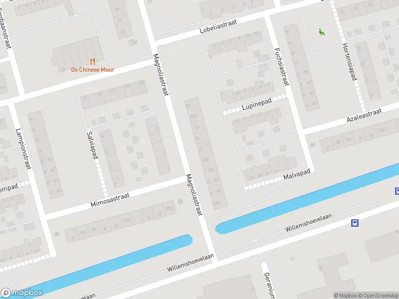 Ambulance met gepaste spoed naar de Magnoliastraat in Spijkenisse