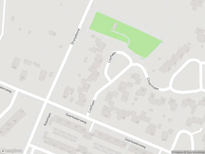 Brandweer met grote spoed naar de Groningerstraat in Assen vanwege afhijsen patient