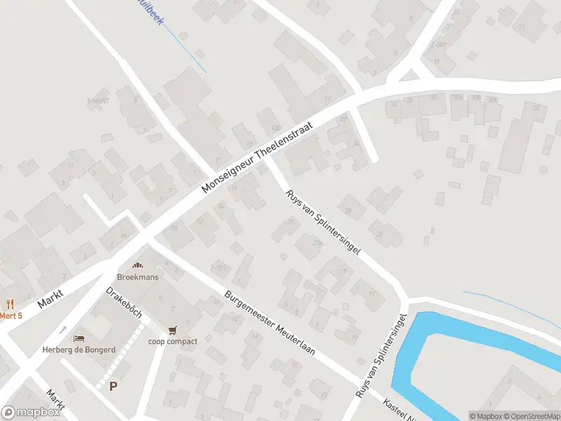 Politie naar de Sint Jorisstraat in Beesel vanwege voertuigen te water