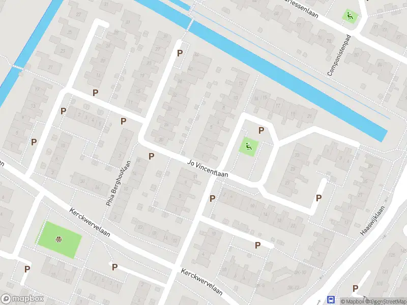 Ambulance met gepaste spoed naar de Greet Koemanplein in Oegstgeest