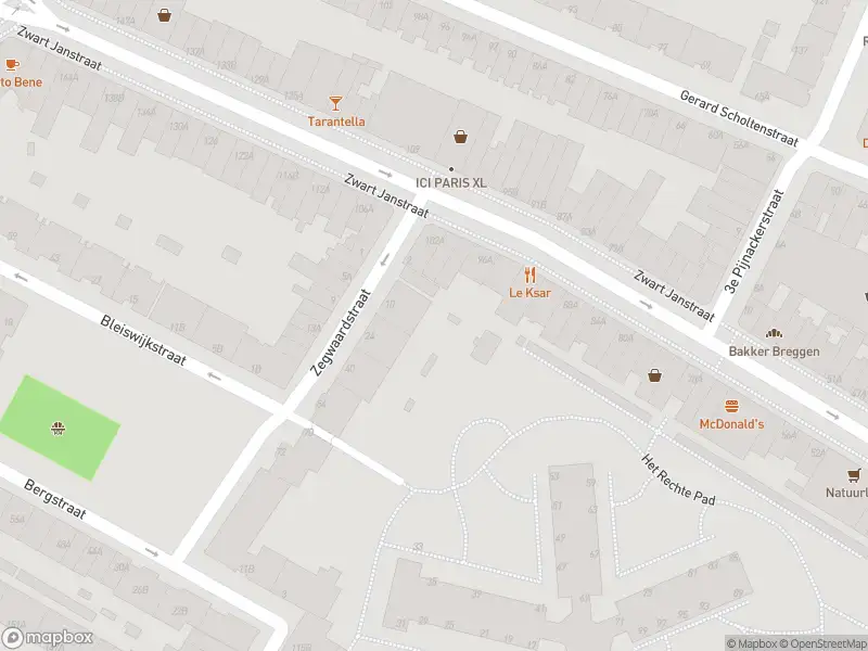 Ambulance met grote spoed naar de Zegwaardstraat in Rotterdam