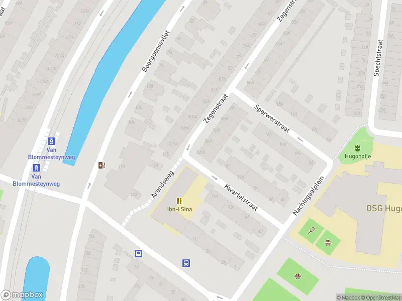 Ambulance met grote spoed naar de Zegenstraat in Rotterdam