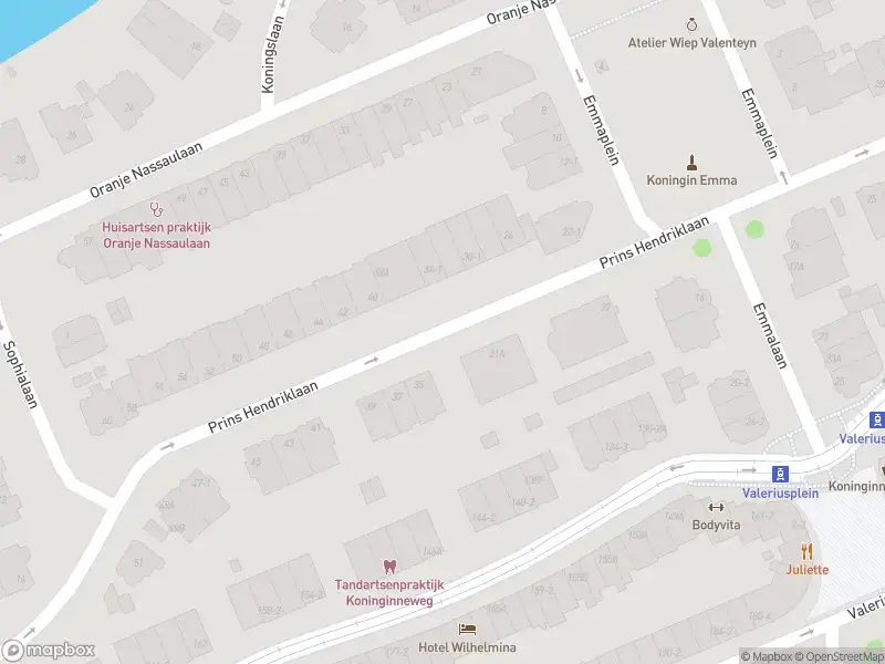 Brandweer met gepaste spoed naar de Prins Hendriklaan in Amsterdam vanwege een liftopsluiting