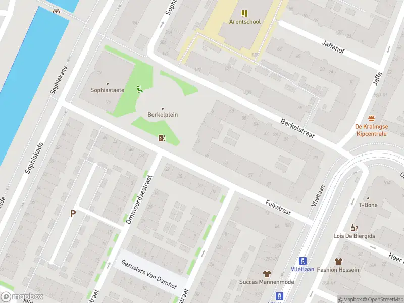 Ambulance met grote spoed naar de Fuikstraat in Rotterdam