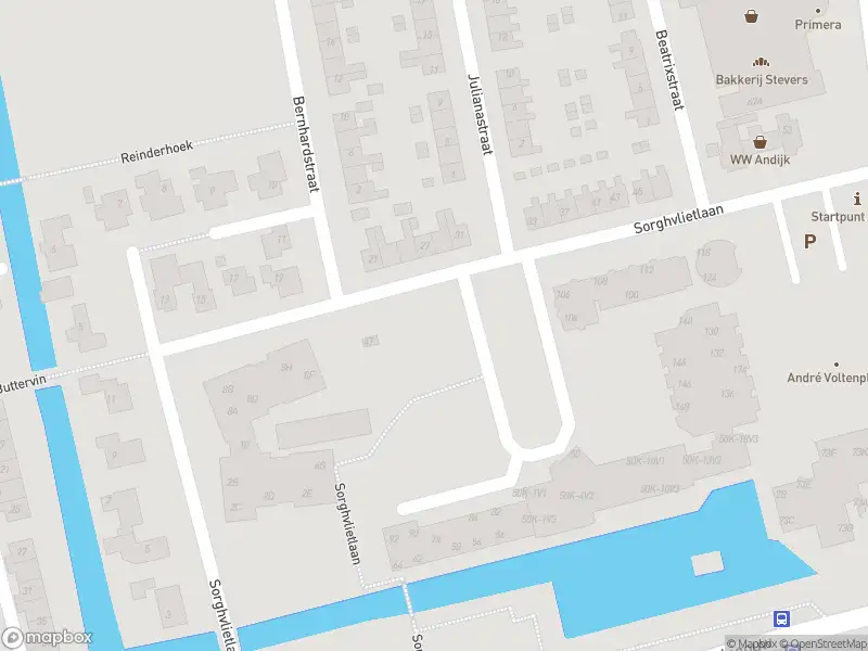 Ambulance met gepaste spoed naar de Klamptweid in Andijk