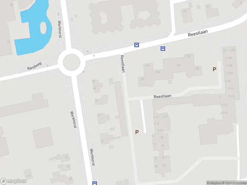 Brandweer met grote spoed naar de Werkhorst in Meppel vanwege een liftopsluiting