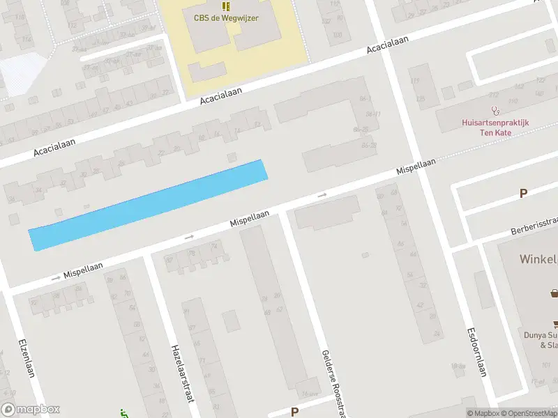 Brandweer met grote spoed naar de Beukenlaan in Groningen vanwege een liftopsluiting