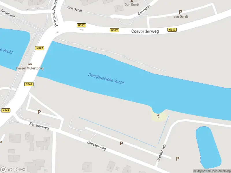 Brandweer met gepaste spoed naar de Stationsweg in Ommen vanwege stankoverlast