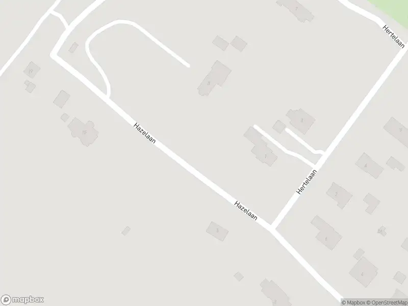 Ambulance met grote spoed naar de Hazelaan in Wassenaar