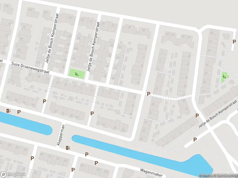 Ambulance met grote spoed naar de Suze Groenewegstraat in Alphen aan den Rijn