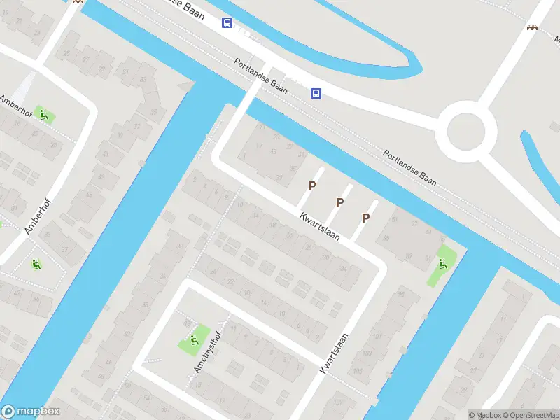 Brandweer met gepaste spoed naar de Kwartslaan in Rhoon