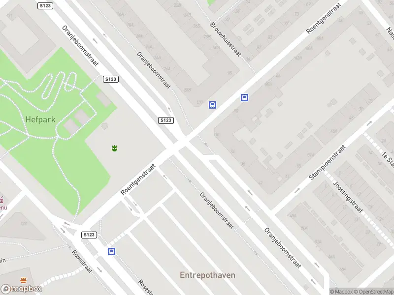 112 melding Ambulance met grote spoed naar de Roentgenstraat in Rotterdam