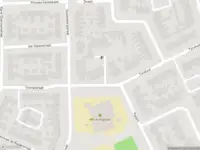 Brandweer met grote spoed naar de Roerdomp in Genemuiden vanwege gebouwbrand