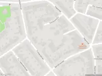 Politie naar de Lijsterbesstraat in Tiel vanwege aanrijding met letsel