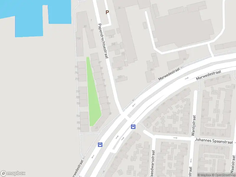 Ambulance met grote spoed naar de Papendrechtsestraat in Dordrecht