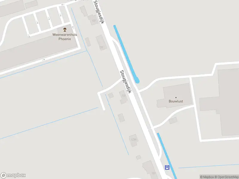 Ambulance met gepaste spoed naar de Stougjesdijk in Mijnsheerenland