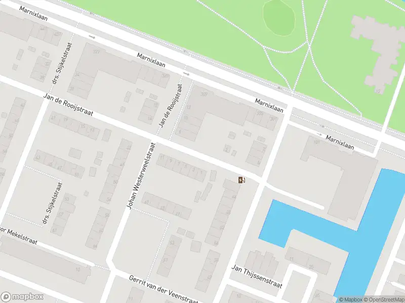 Brandweer met gepaste spoed naar de Jan de Rooijstraat in Vlaardingen