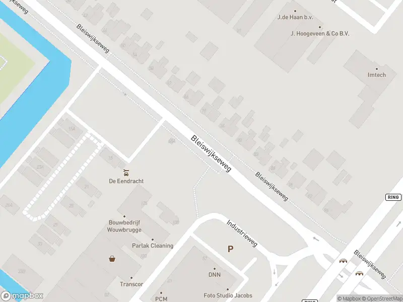 Politie met grote spoed naar de Oostweg in Zoetermeer vanwege ongeval met letsel