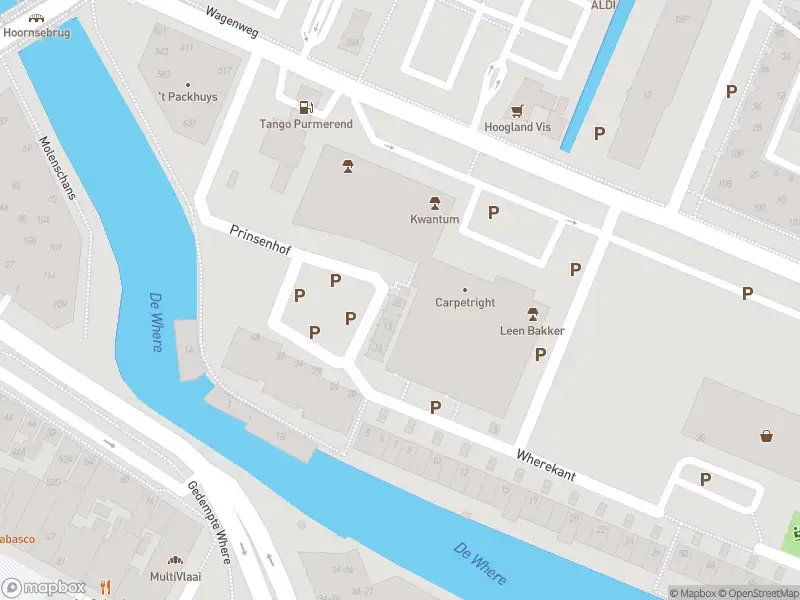 Brandweer met grote spoed naar de Prinsenhof in Purmerend vanwege voertuigbrand