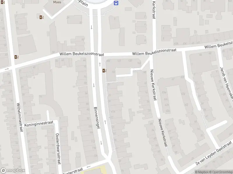 Ambulance met gepaste spoed naar de Spoorsingel in Vlaardingen