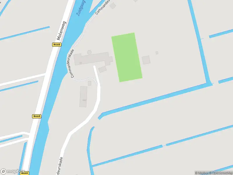 Ambulance met grote spoed naar de Commandeurskade in Maasland