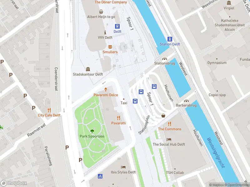 Brandweer met grote spoed naar de Stationsplein in Delft vanwege stankoverlast