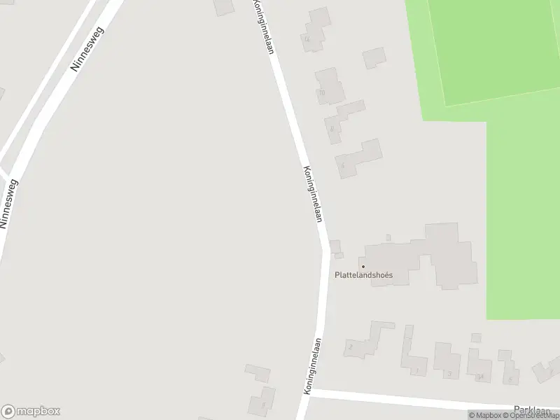 Brandweer met grote spoed naar de Koninginnelaan in Panningen vanwege gebouwbrand