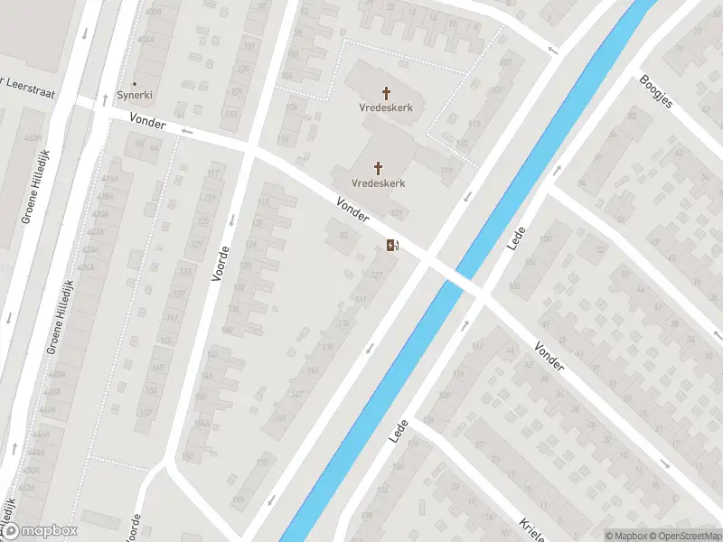 Ambulance met gepaste spoed naar de Vonder in Rotterdam