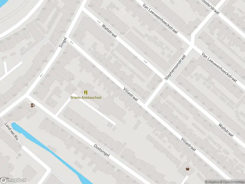 Ambulance met grote spoed naar de Villastraat in Schiedam