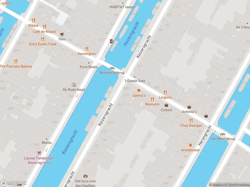 Traumahelikopter met grote spoed naar de Keizersgracht in Amsterdam