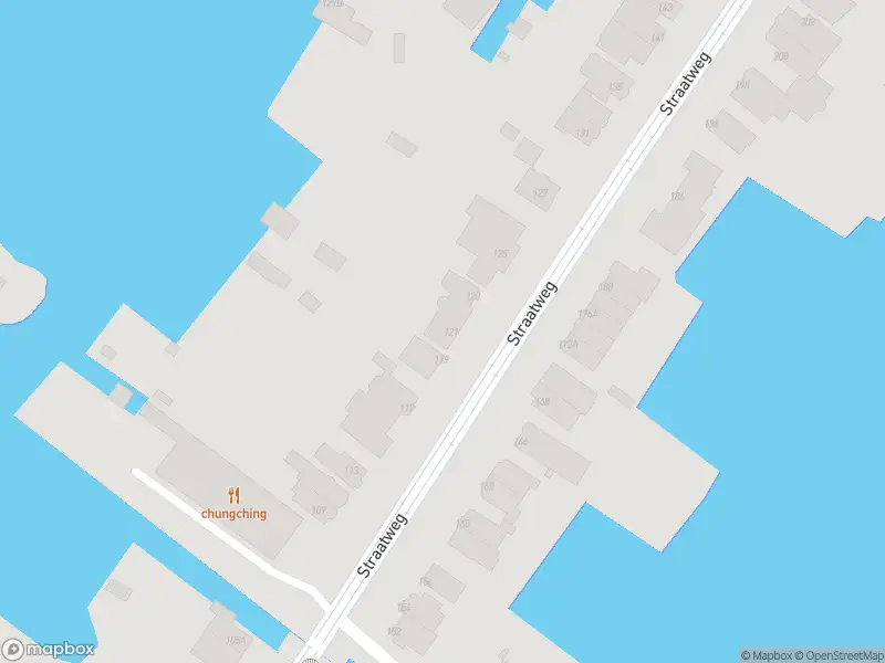 Ambulance met gepaste spoed naar de Straatweg in Rotterdam