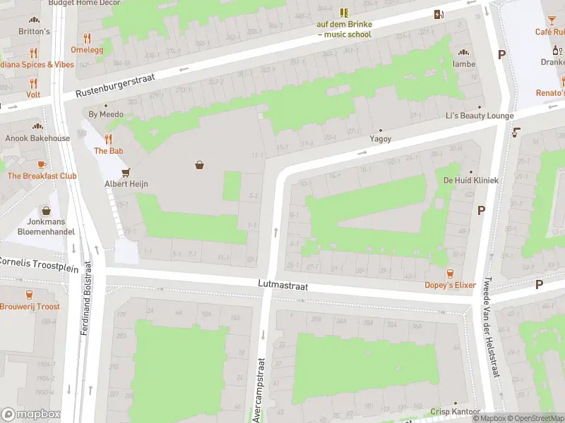 Ambulance met gepaste spoed naar de Avercampstraat in Amsterdam