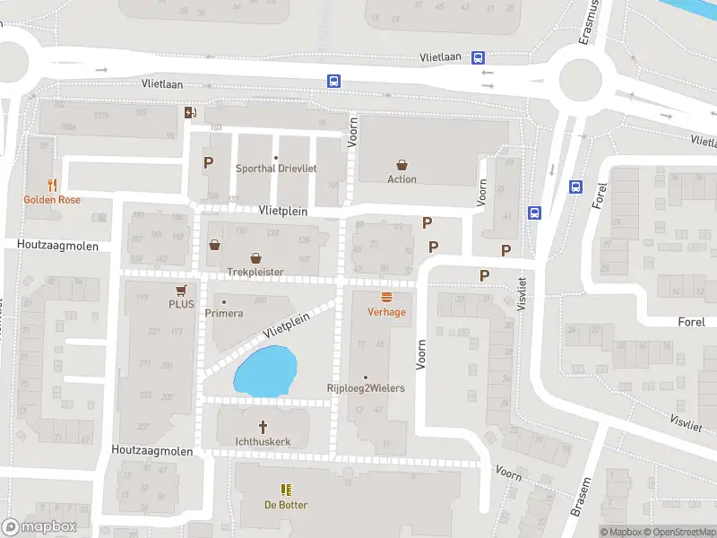 Ambulance met grote spoed naar de Vlietplein in Ridderkerk