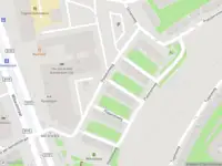 Ambulance met grote spoed naar de Platanenweg in Amsterdam