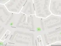 Brandweer met grote spoed naar de Beethovendreef in Harderwijk vanwege voertuigbrand