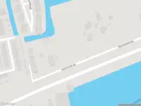 Ambulance met gepaste spoed naar de Nijverheidstraat in Capelle aan den IJssel