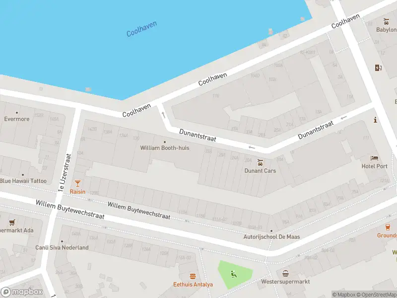 Ambulance met grote spoed naar de Dunantstraat in Rotterdam