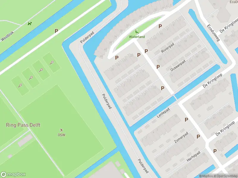 Ambulance met grote spoed naar de Rivierpad in Delft