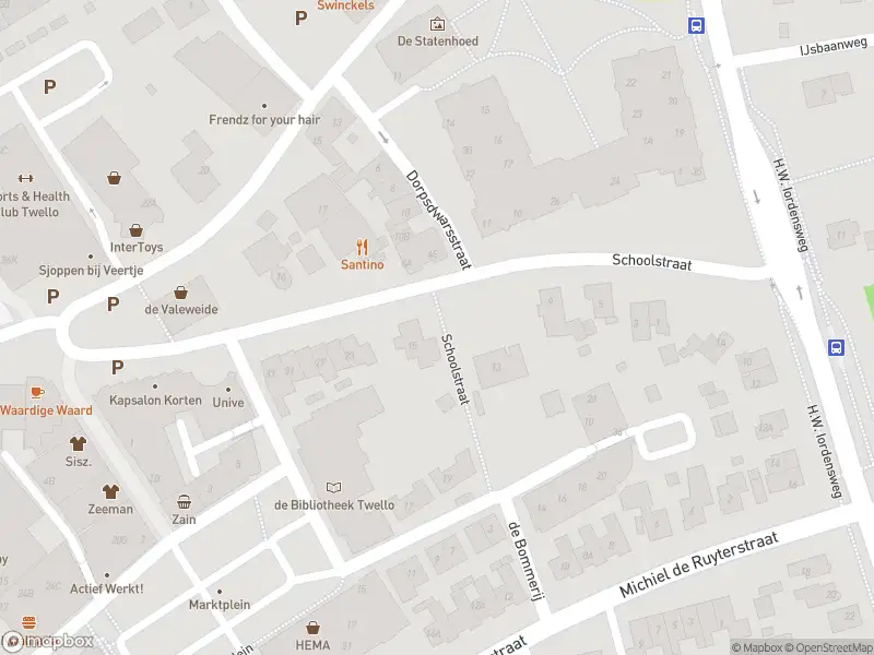 Brandweer met gepaste spoed naar de Schoolstraat in Twello vanwege stormschade