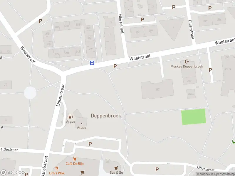 Brandweer met grote spoed naar de Ganzediepstraat in Enschede vanwege gebouwbrand