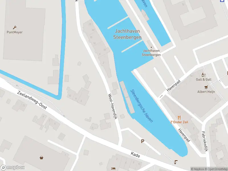 Brandweer met gepaste spoed naar de West-Havendijk in Steenbergen vanwege een buitenbrand