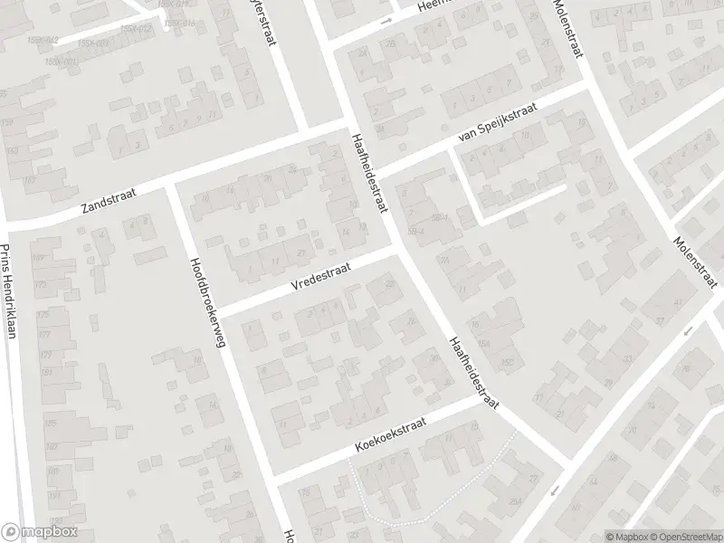 Politie naar de De Ruyterstraat in Brunssum vanwege aanrijding met letsel