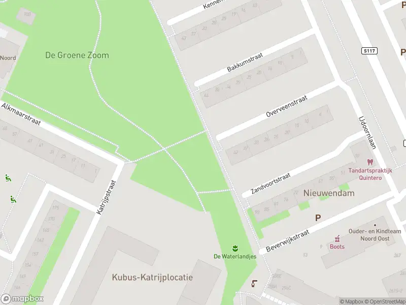Brandweer met gepaste spoed naar de Hilversumstraat in Amsterdam