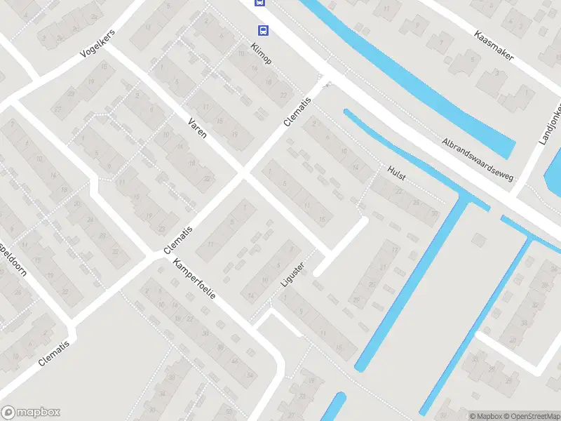 Ambulance met grote spoed naar de Liguster in Poortugaal