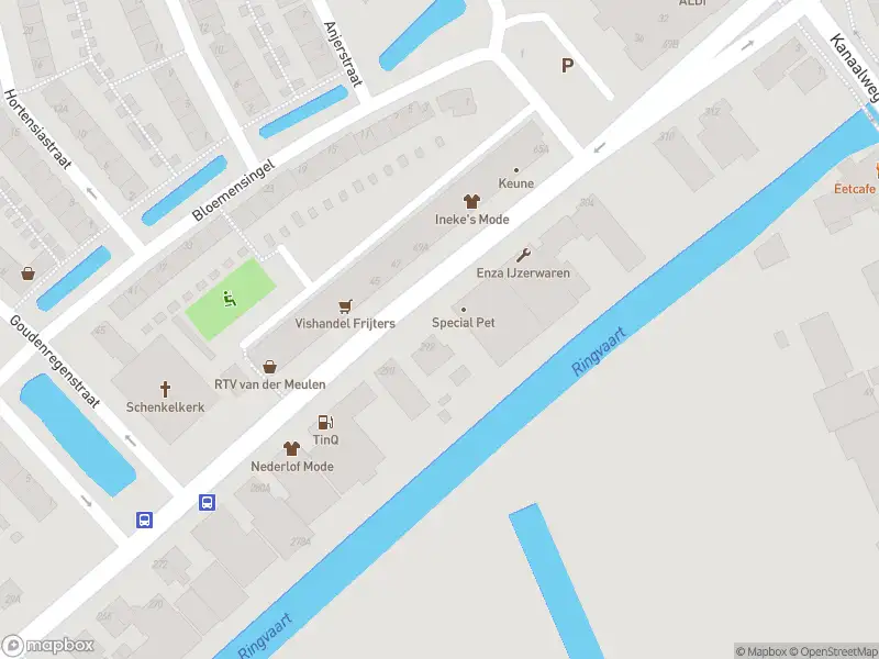 Ambulance met gepaste spoed naar de Bermweg in Capelle aan den IJssel